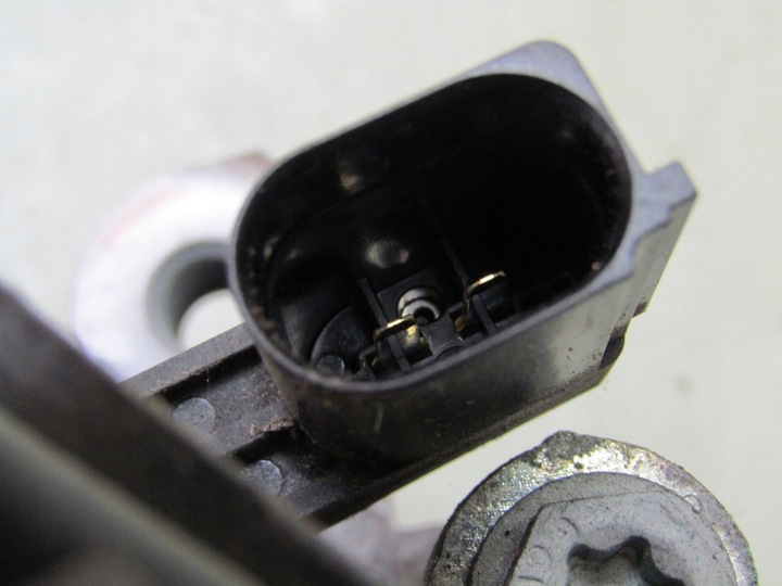 фото №7, Leaf ii ze1 21r супорт правий зад задній задній гальмівний 440005sa0a