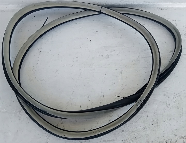 фото №12, Прокладка дверь левый перед citroen c5 iii x7 08-17