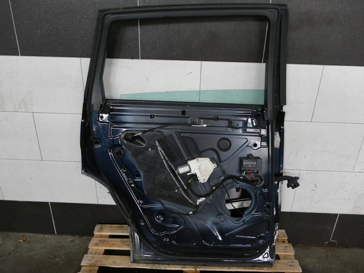 фото №15, Audi q7 4l двері лівий зад ліві задні скло колір lz5q