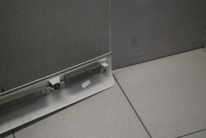 фото №12, Планка порогова лівий перед сіра a8 d3 4e1864613d