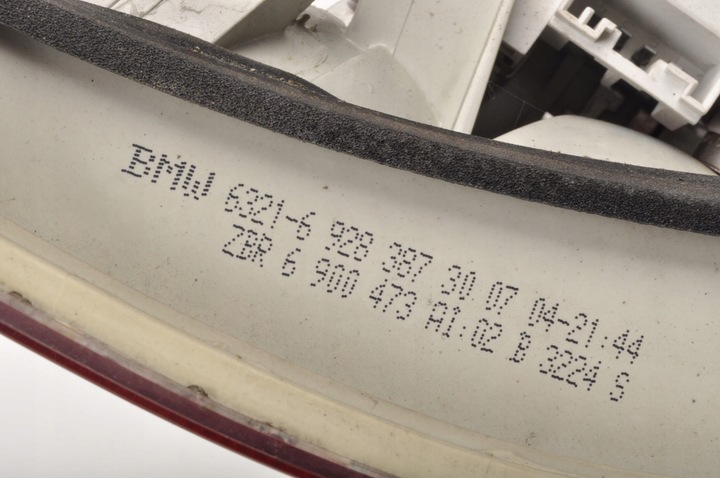 фото №7, Bmw e46 рестайлинг универсал лампа левая задняя левый зад 6928387