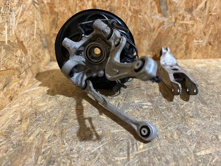 фото №1, Поворотный кулак суппорт диск левая зад audi q7 4m q8 30km оригинал