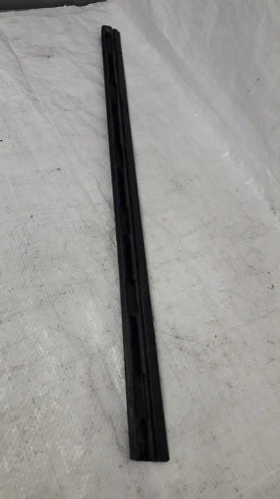 фото №7, Audi s4 b5 планка двері ліва перед b5 99-02 8d0853959a ly7w 8d1837015f