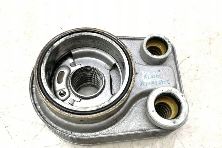 фото №9, Крепление фильтра масла renault grand scénic iii jz0/1_ 8200923115 1.46l