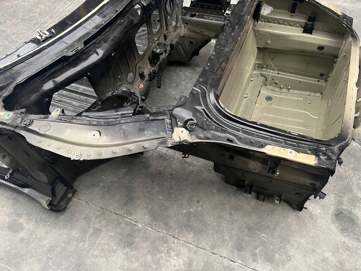 фото №7, Porsche 991 2s 2c ванна четверть перед стена