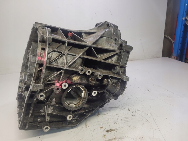 фото №7, Корпус коробки коробки передач jql audi a4 a6 01t301103b
