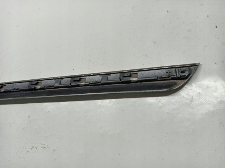 фото №12, Молдинг двері зад задня права vw passat b8 3g0854950