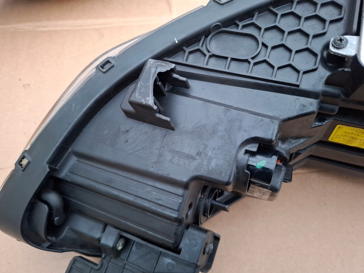 фото №13, Kia sportage iv 15- левая правая ксенон 92101-f1110 92102-f1110