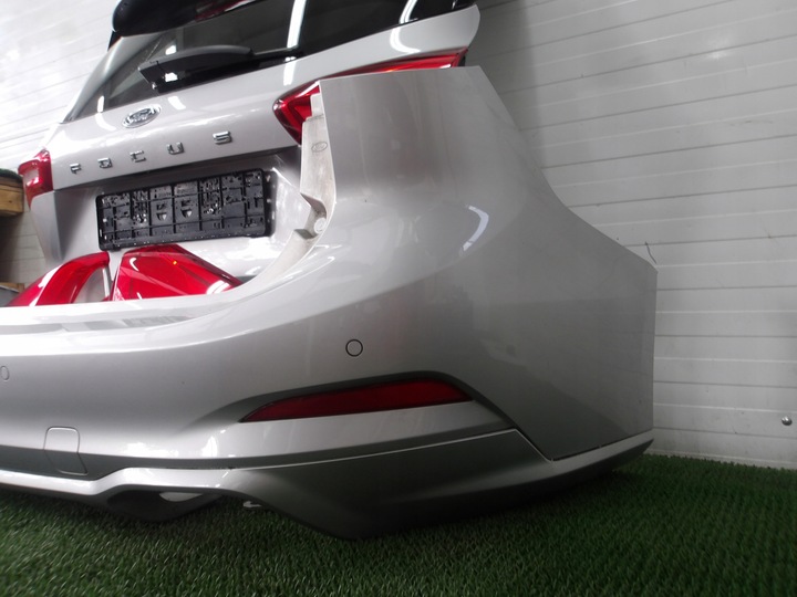 фото №10, Ford focus mk4 универсал крышка бампер лампы зад led stline