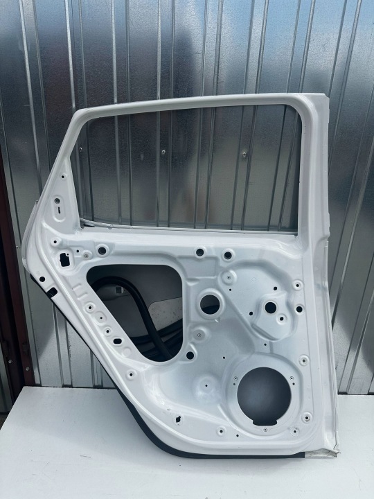 фото №12, Дверь задние зад сторона левая seat leon 5f hb 5f4833579 уплотнитель