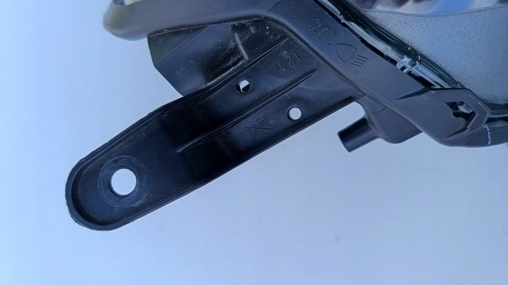 фото №11, Toyota yaris iii 3 рестайлінг 14-17 лампа ліва перед eu