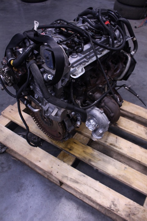 фото №9, Двигатель комплектный 2,4 d5244t /d volvo xc90 2005