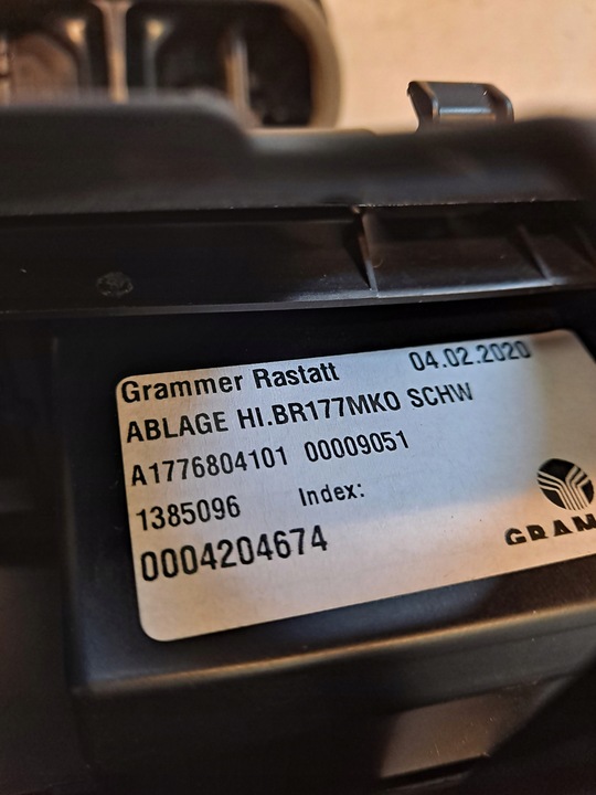 фото №11, Защита туннеля решётка воздуховод зад mercedes w177 a1776804101