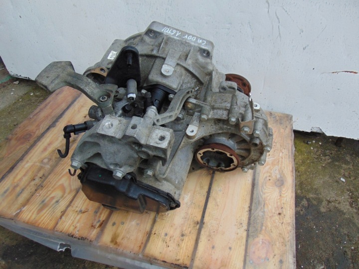 фото №9, Коробка передач vw caddy iii рестайлинг 2010-2015 1.6 tdi код qpn