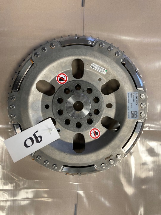 фото №9, Volvo колесо двомасовий двигун електричний 31491811