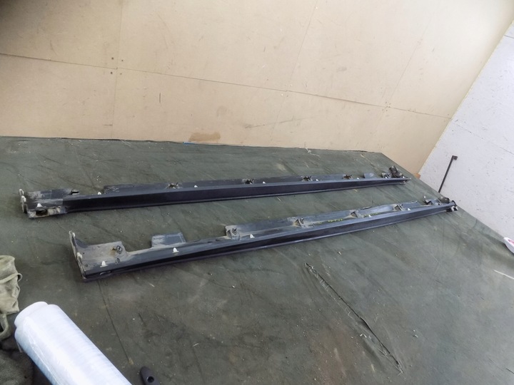 фото №7, Volvo xc40 планка порогова накладка права 31448224