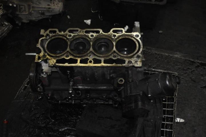 фото №5, Blok низ двигуна вал av6q-6007-bb ford focus mk3 1.6 tdci 95 km 11-15