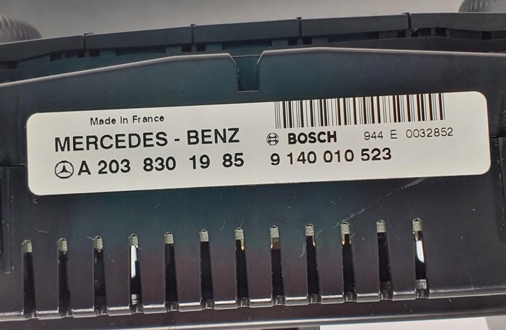 фото №7, Панель воздуховод кондиционера mercedes w209 a2038301985