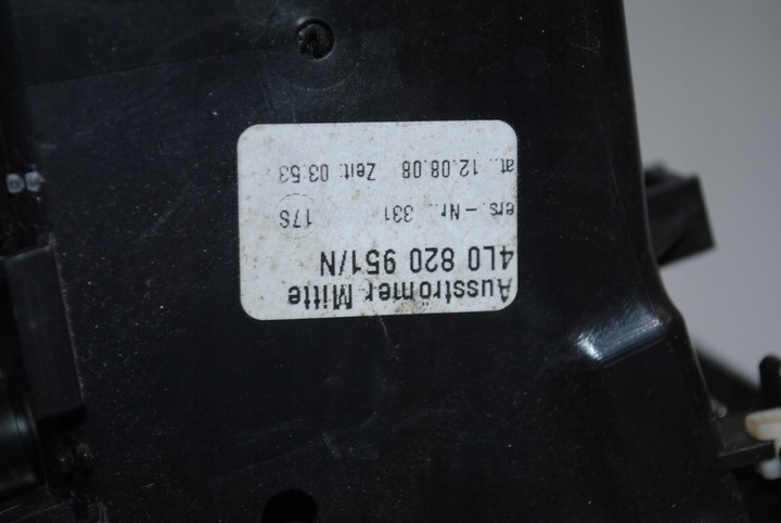 фото №6, Ґрати середні перемикач audi q7 4l0820951