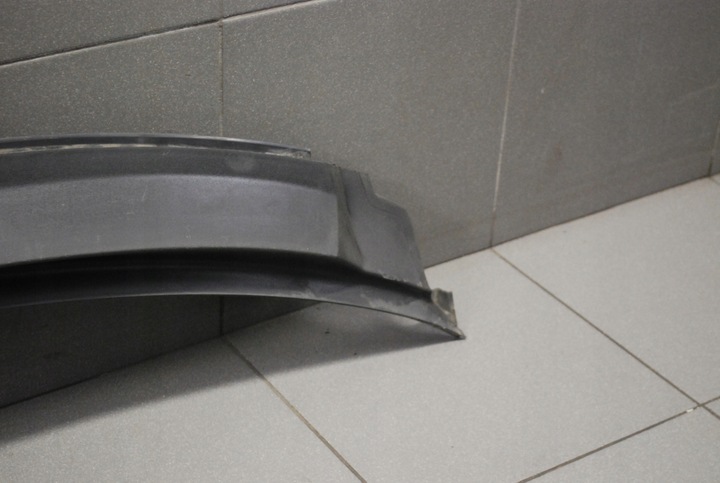 фото №5, Панель під лобовим склом audi a6 c6 eu 4f1819403