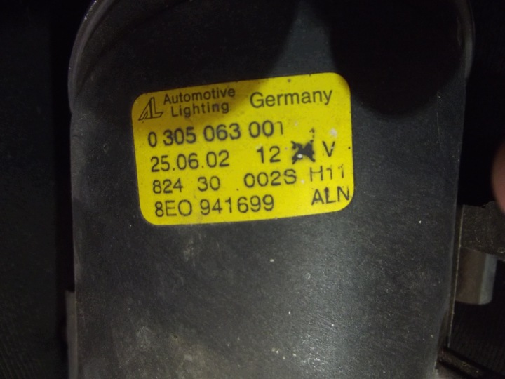фото №5, Audi a4 b6 1.8t 03' sedan галоген левое 0305063001