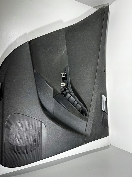 фото №4, Passat b6 обшивки дверь sedan ролетки зад