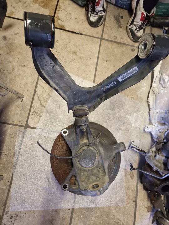 фото №6, Iveco daily 14- поворотный кулак перед рычаг