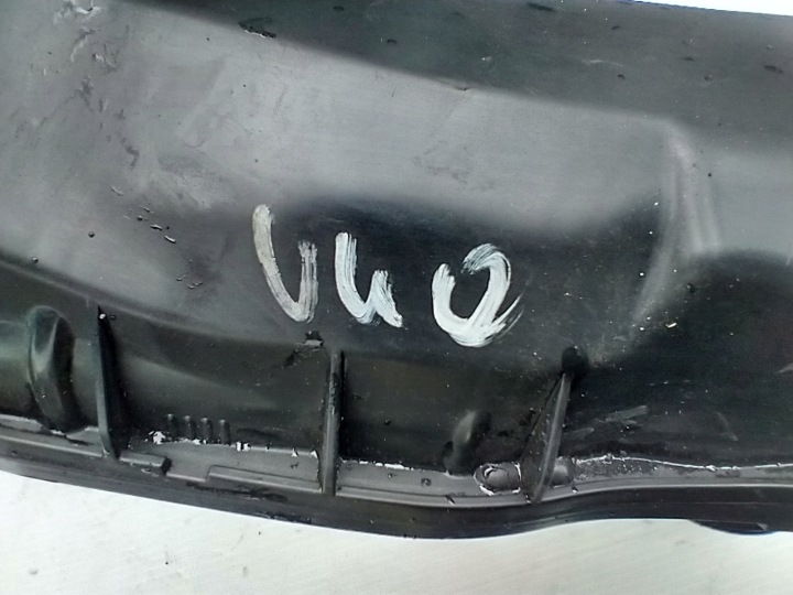фото №9, Volvo v40 ii 2.0d резонатор трубка  повітря труба повітропровід 31370135