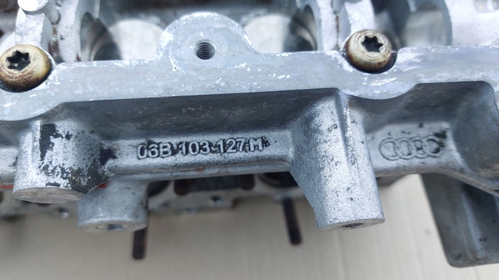фото №8, Головка 2.0 20v fsi alt vw seat audi skoda 06b103373aa 06b103127m