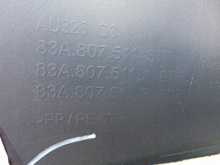 фото №15, Бампер задний з накладка audi q3 ii 83a807511