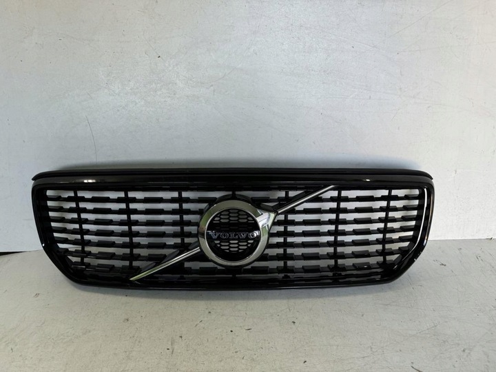 фото №1, Решітка решітка радіатора volvo xc40 xc 40 r design 17-