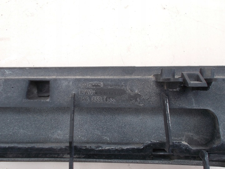 фото №12, Решітка решітка радіатора знак vw golf iii 3 оригінальна