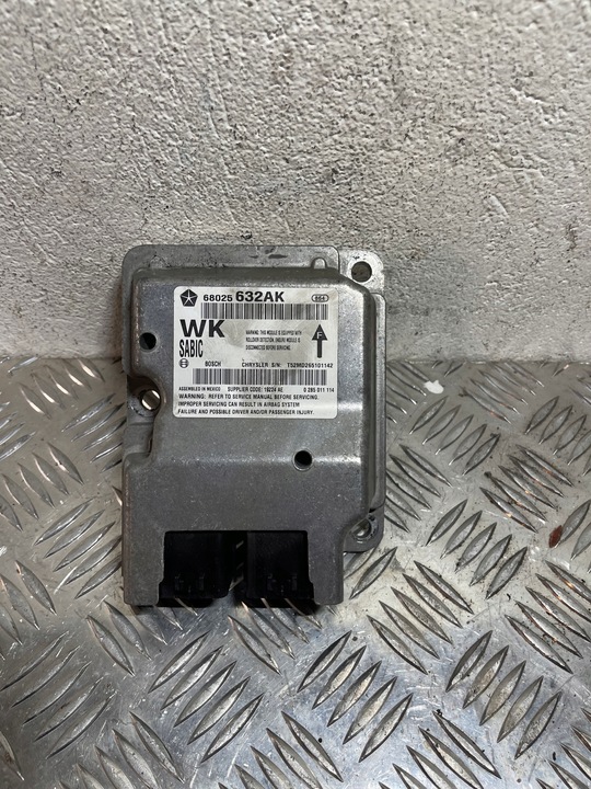 фото №1, Блок керування датчик подушка безпеки jeep grand cherokee wk2 10