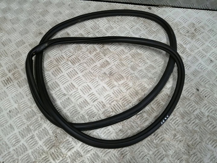 фото №1, Audi a6 c8 4k прокладка дверь левый правые перед 4k0831721