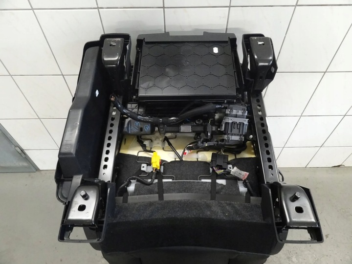 фото №9, Ford s-max mk2 2017 сидіння пасажира правий перед переднє