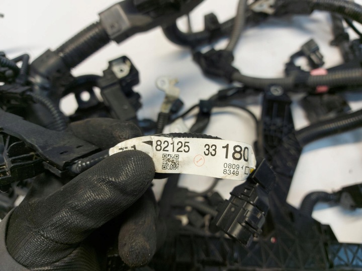 фото №6, Lexus es300h vii 2.5eh гибрид жгут двигателя 82121-33n20