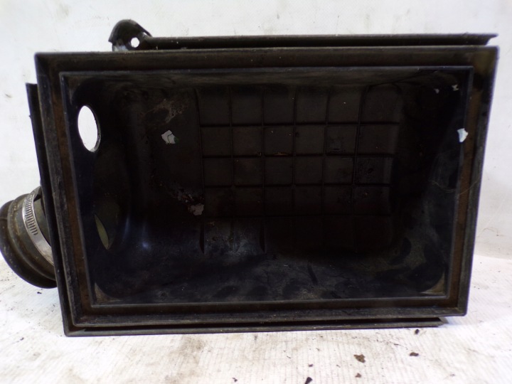 фото №7, Кришка корпуси фільтра повітря opel kadett gsi 2.0 c20xe 90265589