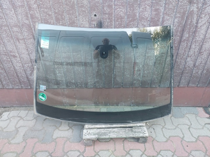 фото №1, Mercedes b класс w245 стекло передняя лобовое 05-11