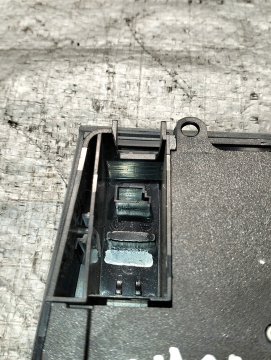 фото №12, Bmw e87 1 07r лампа освітлення інтер'єру перед стеля 9137479