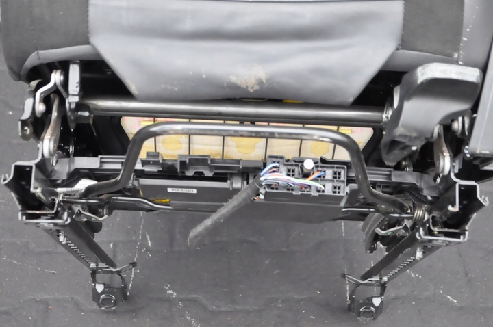 фото №9, Volvo s60 v60 xc60 рестайлинг r-design сиденье водителя левый алькантара