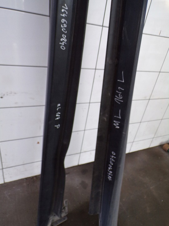 фото №6, Порог пластиковый правый левый mercedes w164 ml