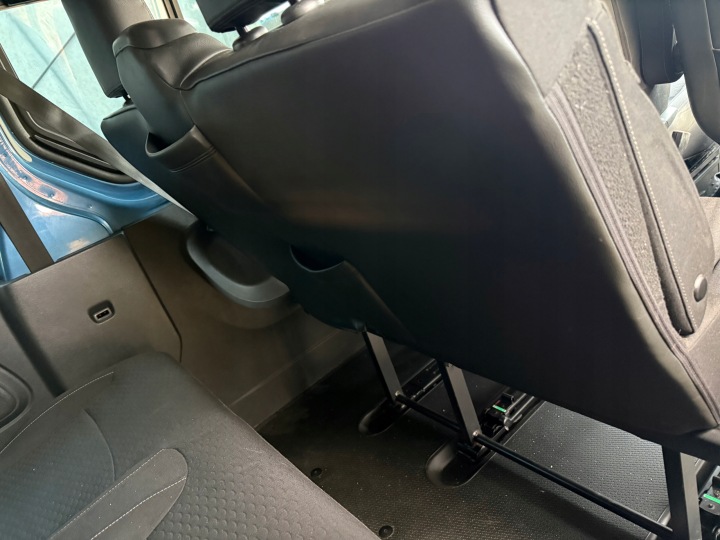 фото №11, Trafic iii vivaro b talento сидіння диван лавка середня ii ряд 14-