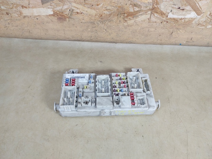 фото №1, Focus mk2 c-max mk1 коробка предохранителей bsi 7m5t14a073bb