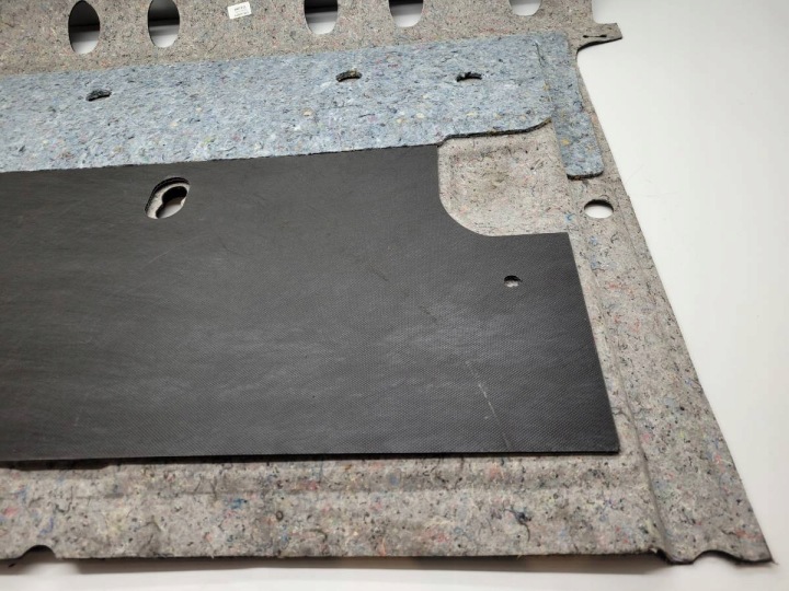 фото №8, Покрытие пол багажника vw touran i 1t0863717s