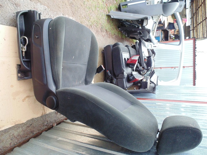 фото №4, Сидіння лівий перед ford focus cmax mk1 європа