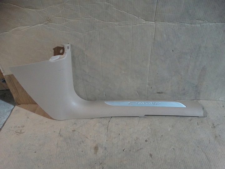 фото №1, Планка накладка порога правая porsche macan s 1