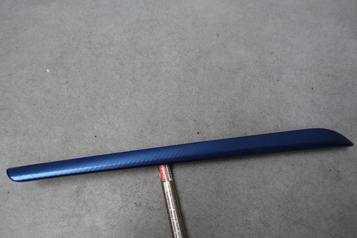 фото №1, Renault megane iv планка декоративная дверь синяя