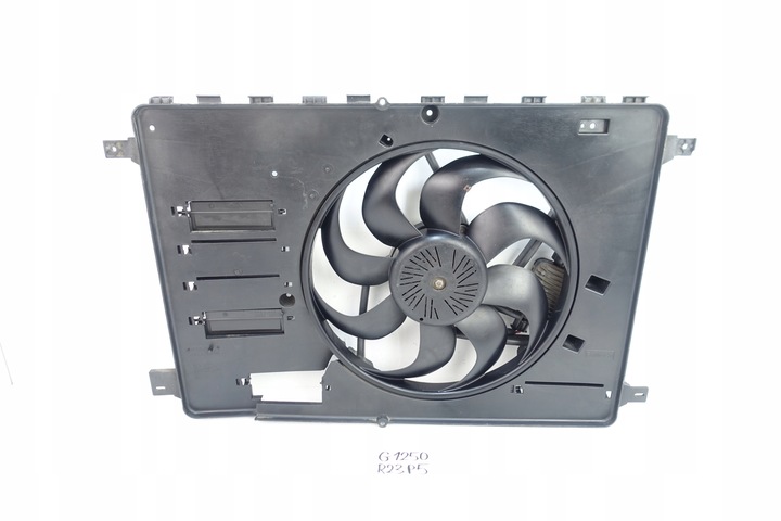 фото №1, Ford mondeo mk4 2006- вентилятор радиатор повреждённый 6g91-8c607-me