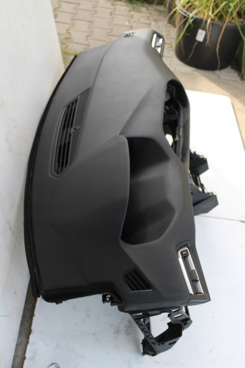 фото №9, Консоль капот 9677564880 peugeot 308 t9