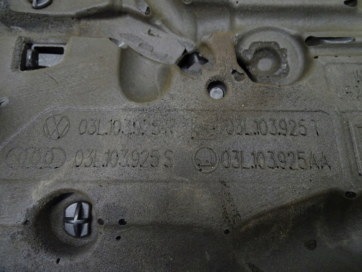 фото №7, Защита крышка верхняя двигателя 2.0tdi skoda octavia ii superb ii 03l103925aa